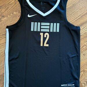 Authentic NBA Memphis Grizzlies Jersey - Ja Morant #12 - Size Large